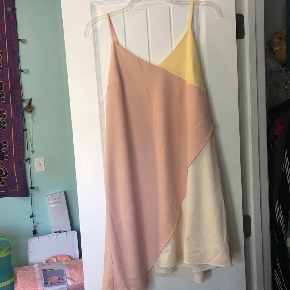 Shift Dress - Picture 2 of 3